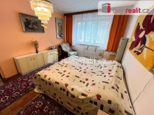 Pronájem bytu 3+1, Uherské Hradiště, náměstí Republiky, 70 m2