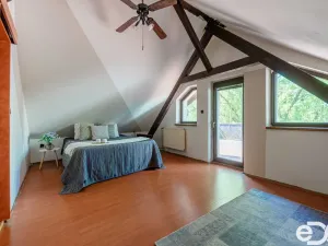 Prodej rodinného domu, Sezemice - Veská, 163 m2
