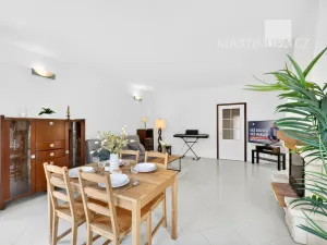 Prodej rodinného domu, Šestajovice, Cyrilov, 366 m2