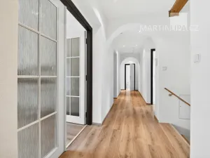 Prodej rodinného domu, Šestajovice, Cyrilov, 366 m2