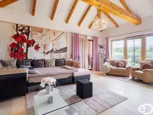Prodej rodinného domu, Květov, 410 m2