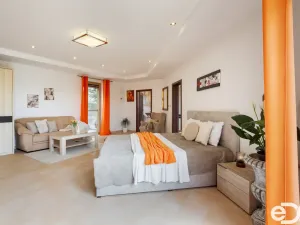 Prodej rodinného domu, Květov, 410 m2
