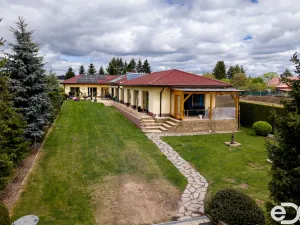 Prodej rodinného domu, Květov, 410 m2
