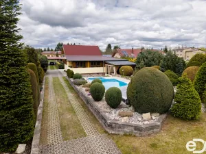 Prodej rodinného domu, Květov, 410 m2