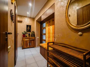 Prodej bytu 3+1, Čestice, 72 m2