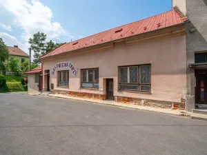 Prodej obchodního prostoru, Kroměříž - Těšnovice, 214 m2