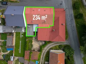 Prodej obchodního prostoru, Kroměříž - Těšnovice, 214 m2