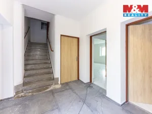 Pronájem rodinného domu, Velim, třída Krále Jiřího, 280 m2