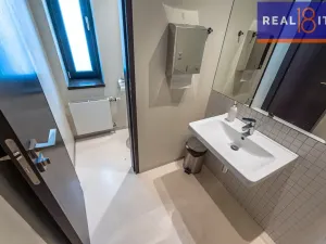 Pronájem vily, Praha, 400 m2