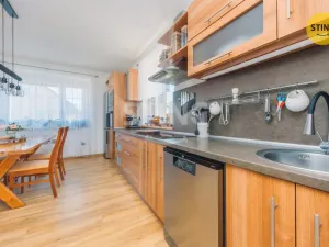 Prodej rodinného domu, Staré Jesenčany, 150 m2