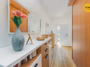 Prodej rodinného domu, Staré Jesenčany, 150 m2