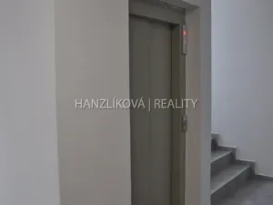 Pronájem bytu 1+kk, České Budějovice - České Budějovice 7, Šumavská, 29 m2