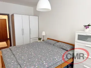 Pronájem bytu 2+kk, Praha, Ondrákové, 51 m2