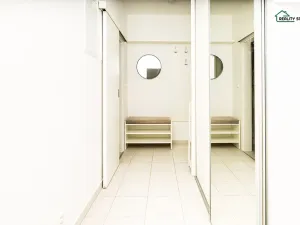Prodej bytu 1+kk, Cheb, Dukelská, 44 m2