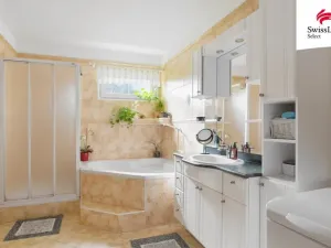 Prodej rodinného domu, Višňová - Poustka, 250 m2