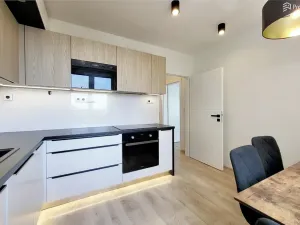 Prodej bytu 3+1, Brno, Velkopavlovická, 70 m2