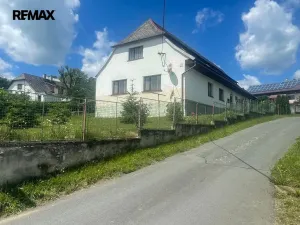 Prodej rodinného domu, Loučim, 198 m2