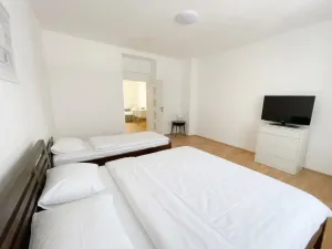 Pronájem bytu 2+kk, Praha - Bubeneč, Národní obrany, 55 m2