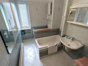 Pronájem bytu 2+1, Doksy, Hálkova, 62 m2