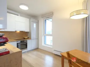 Prodej bytu 3+kk, Liberec - Liberec III-Jeřáb, Kladenská, 85 m2