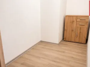 Pronájem bytu 2+kk, Opava, Jaselská, 54 m2