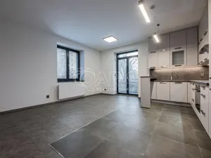 Pronájem bytu 4+kk, Praha - Strašnice, Květnická, 79 m2