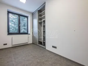 Pronájem bytu 4+kk, Praha - Strašnice, Květnická, 79 m2