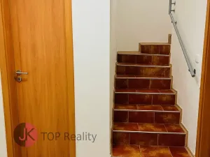 Pronájem rodinného domu, Praha - Uhříněves, Vlárská, 95 m2