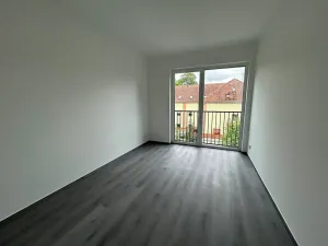 Pronájem bytu 2+kk, Milovice, Kaštanová, 49 m2