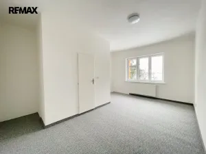 Prodej činžovního domu, Lety, 550 m2