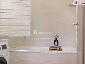 Prodej bytu 3+kk, Praha - Háje, Loosova, 72 m2