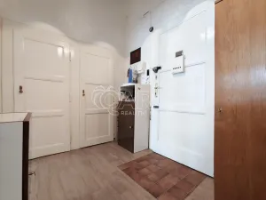 Pronájem bytu 2+kk, Praha - Žižkov, Lucemburská, 49 m2