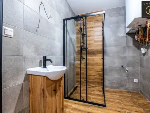 Prodej bytu 2+kk, Jáchymov, náměstí Republiky, 34 m2