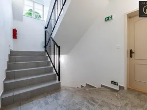 Prodej bytu 2+kk, Jáchymov, náměstí Republiky, 34 m2
