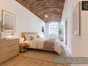 Prodej bytu 2+kk, Jáchymov, náměstí Republiky, 67 m2