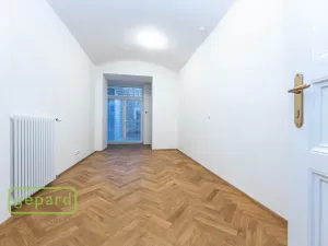 Pronájem bytu 2+1, Praha - Vinohrady, Italská, 58 m2