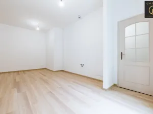Prodej bytu 2+kk, Jáchymov, náměstí Republiky, 51 m2