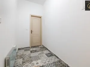 Prodej bytu 2+kk, Jáchymov, náměstí Republiky, 51 m2