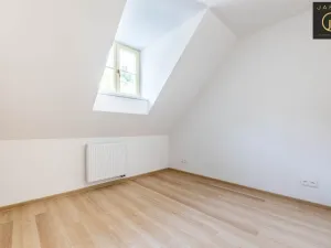 Prodej bytu 2+kk, Jáchymov, náměstí Republiky, 67 m2