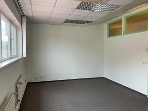 Pronájem kanceláře, Praha - Libeň, U libeňského pivovaru, 30 m2