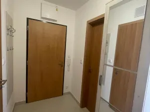 Pronájem bytu 2+kk, Praha - Hlubočepy, Hugo Haase, 52 m2