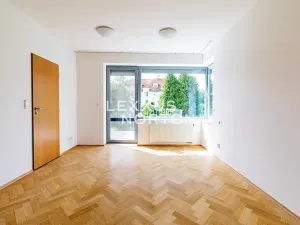 Pronájem rodinného domu, Praha - Nebušice, K vinicím, 230 m2