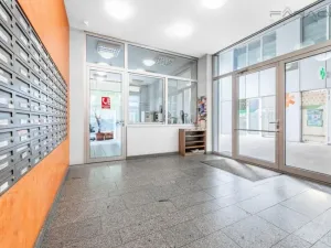 Pronájem bytu 2+kk, Praha - Stodůlky, Sluneční náměstí, 50 m2