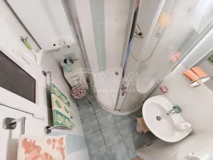 Pronájem bytu 2+kk, Praha - Žižkov, Lucemburská, 49 m2