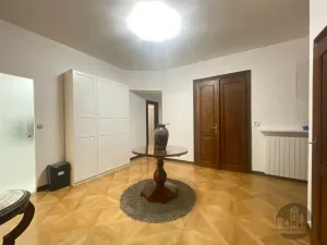 Pronájem bytu 4+1, Praha - Vinohrady, Mánesova, 111 m2