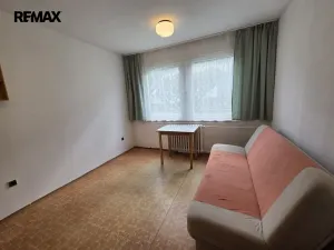 Pronájem bytu 1+1, Opočno, Pohořská, 39 m2