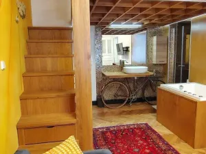 Pronájem bytu 1+kk, Praha - Nové Město, Hálkova, 31 m2