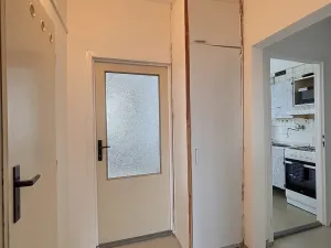 Pronájem bytu 2+1, Olomouc, Řezáčova, 56 m2