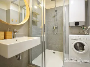 Pronájem bytu 1+kk, Brno - Zábrdovice, Přadlácká, 28 m2