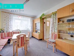 Prodej vícegeneračního domu, Dzbel, 3757 m2